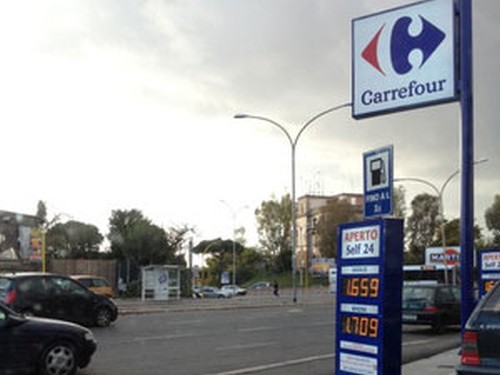disributori stazioni di servizio carrefour